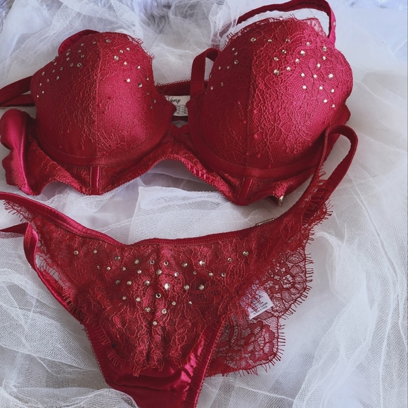 NWOT BRAS N THINGS sz 12B 2 piece lingerie set in Christmas red with diamantes - Picture 7 of 16